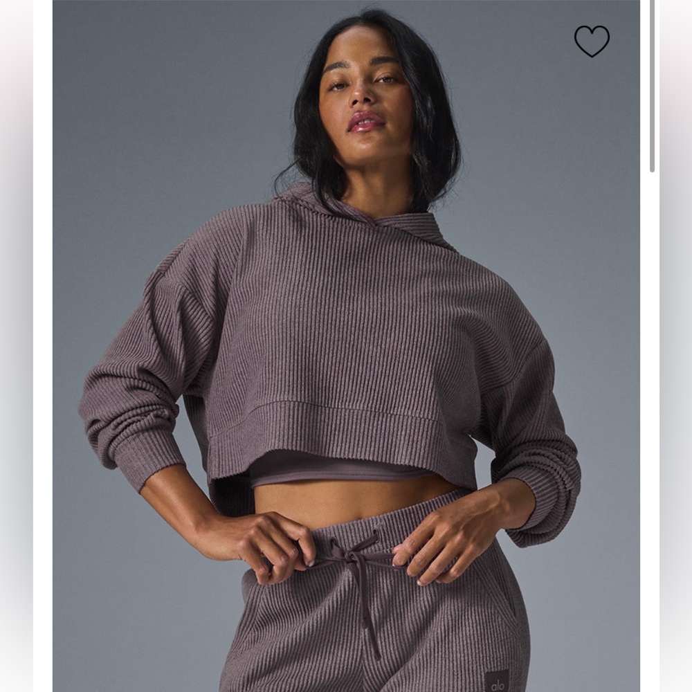 Alo Yoga Muse hoodie sweatshirt raisinette size xs!!